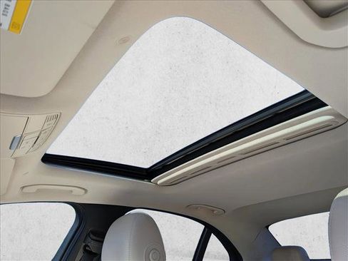 Used 2019 Mercedes-Benz C 300 Sedan image 12