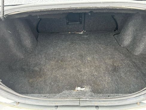 Used 2012 Dodge Avenger SE FWD image 17