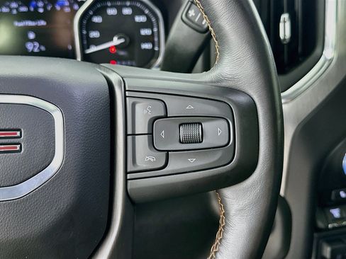 Used 2020 GMC Sierra 2500 AT4 w/ AT4 Premium Package AWD/4WD image 13
