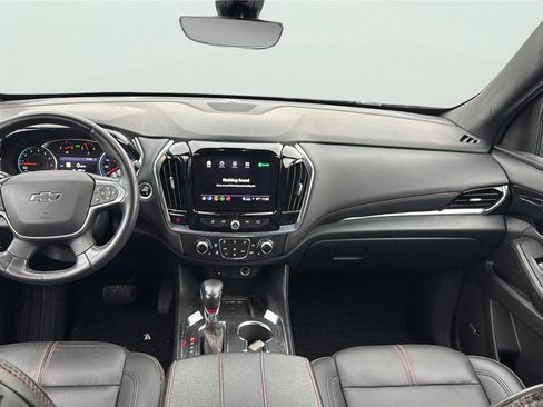 Used 2022 Chevrolet Traverse RS w/ LPO, Floor Liner Package AWD/4WD image 10