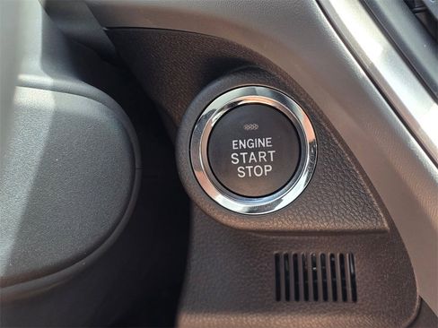 New 2025 Subaru Crosstrek 2.5i Premium image 20