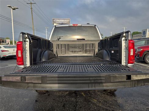 Used 2023 Ford F150 XLT image 33