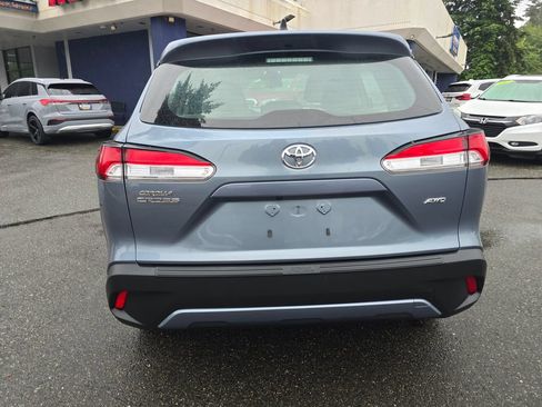 Used 2023 Toyota Corolla Cross L AWD/4WD image 6