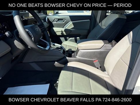 New 2026 Chevrolet Colorado ZR2 w/ Technology Package AWD/4WD image 5