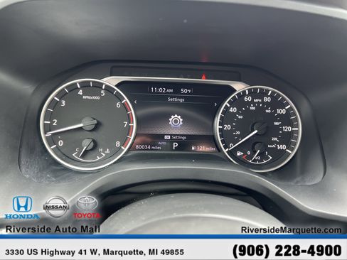 Used 2023 Nissan Rogue SV image 16