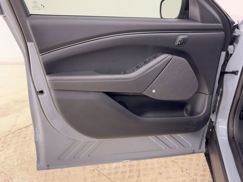 New 2025 Ford Mustang Mach-E Premium image 19