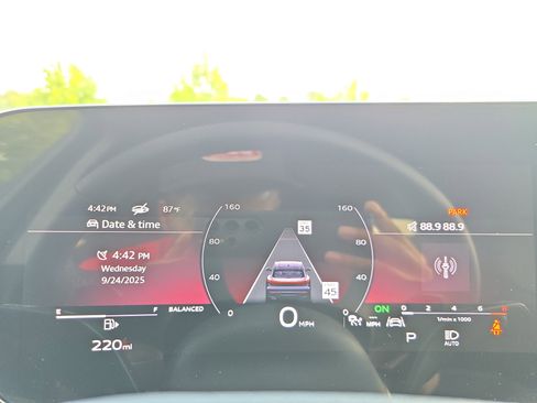 New 2025 Audi Q5 Premium Plus image 17