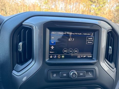 New 2026 Chevrolet Silverado 1500 Custom image 26