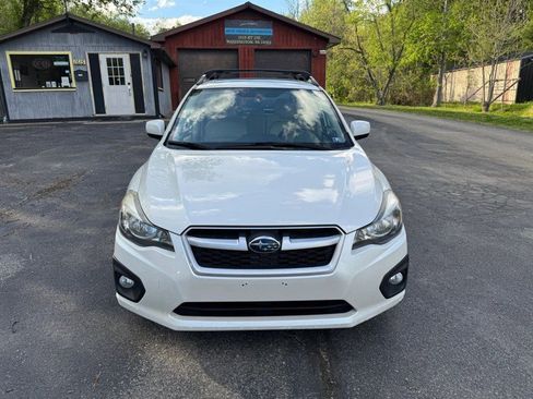 Used 2014 Subaru Impreza 2.0i Sport Limited w/ Popular Package #1 AWD/4WD image 2