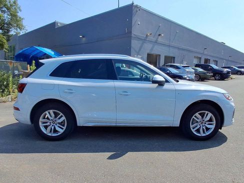 Certified 2023 Audi Q5 2.0T Premium w/ Convenience Package AWD/4WD image 27