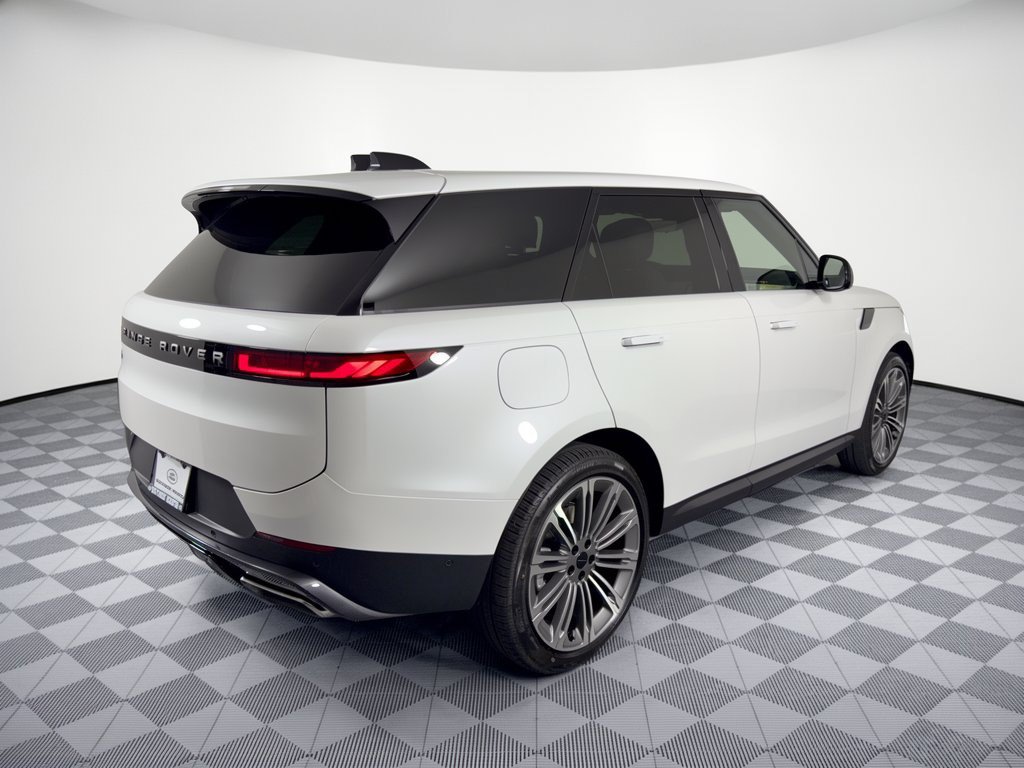 New 2027 Land Rover Range Rover Sport SE AWD/4WD image 9