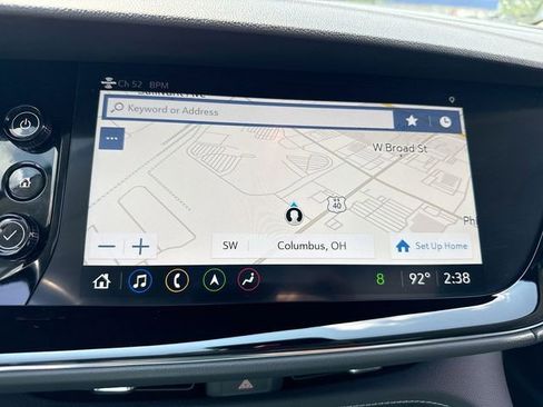 Used 2022 Buick Envision Avenir w/ Technology Package II FWD image 18