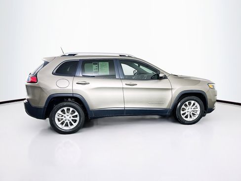 Used 2021 Jeep Cherokee Latitude image 10