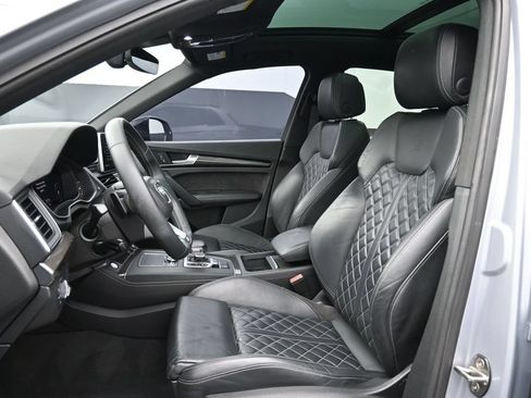 Used 2020 Audi SQ5 Premium Plus w/ Premium Plus Package AWD/4WD image 10