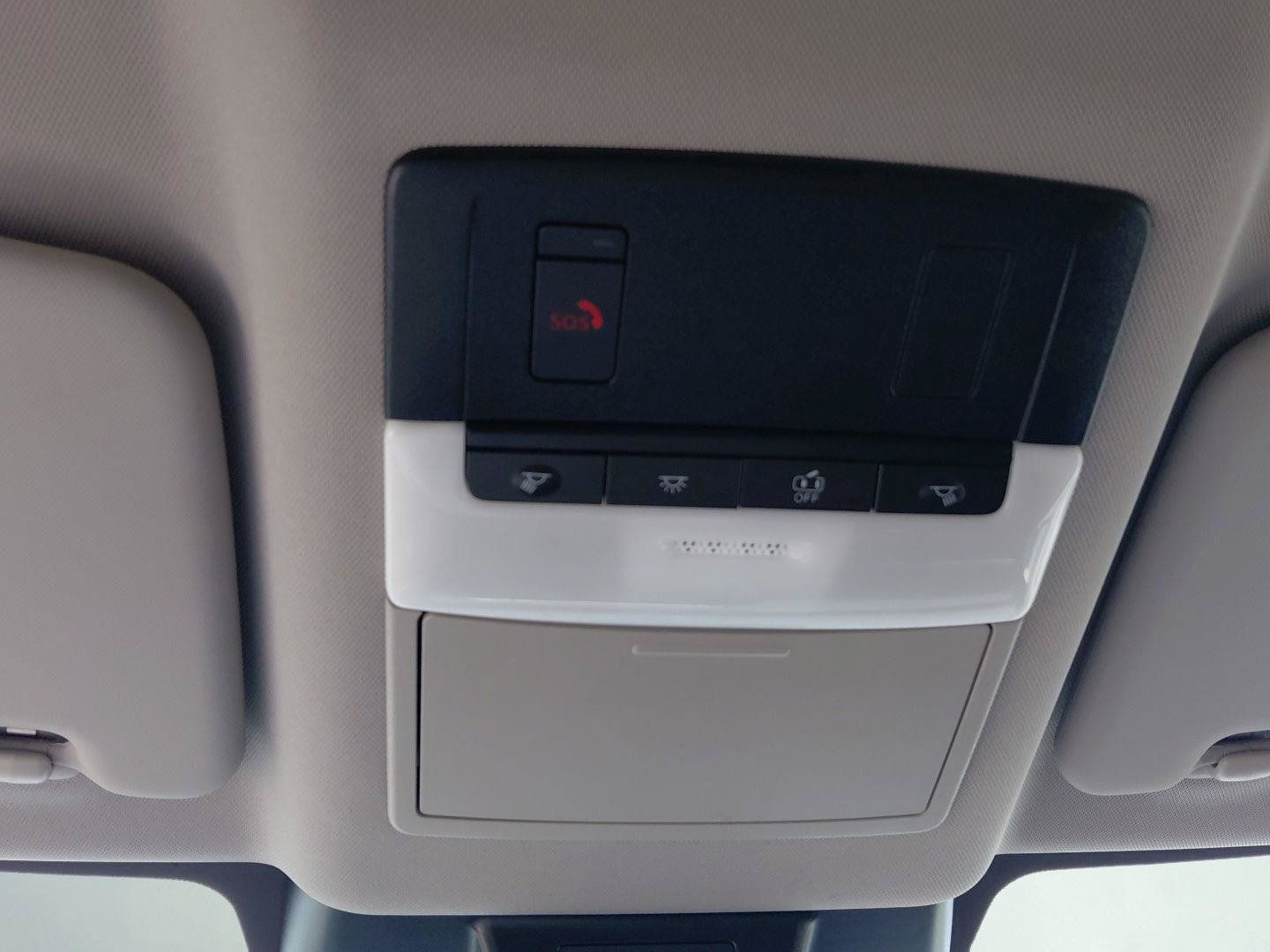 Used 2024 Nissan Rogue SV FWD image 34