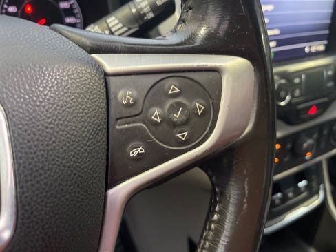 Used 2019 GMC Terrain SLT image 9