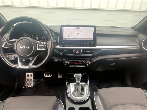 Used 2023 Kia Forte GT-Line w/ GT-Line Premium Package image 19