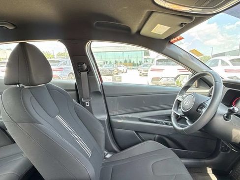 Used 2025 Hyundai Elantra Sport FWD image 15