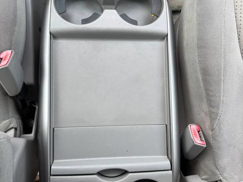 Used 2007 Toyota Sienna LE FWD image 11