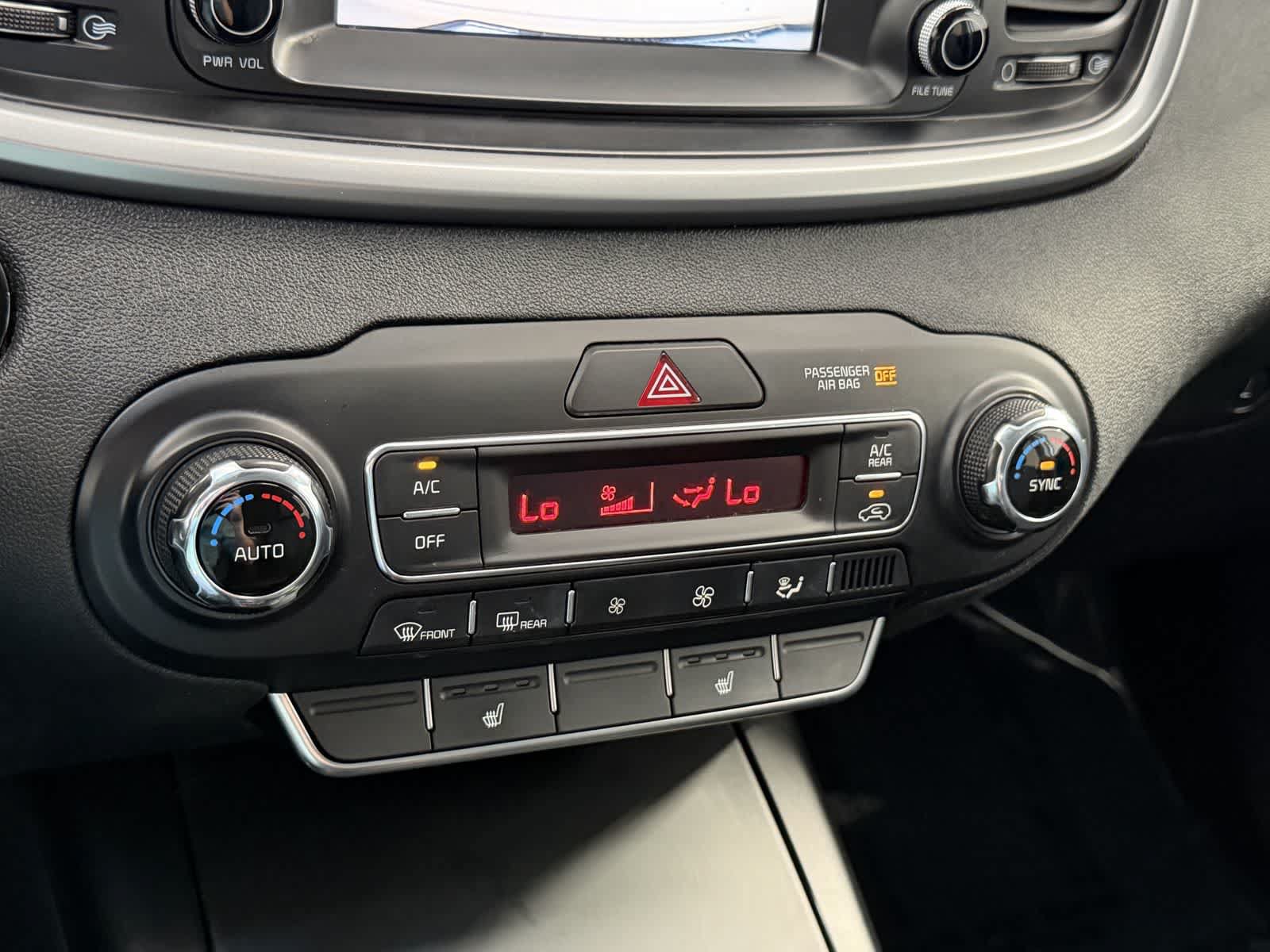Used 2020 Kia Sorento S AWD/4WD image 7