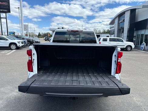Used 2025 Chevrolet Silverado 1500 LTZ w/ LTZ Premium Package AWD/4WD image 10