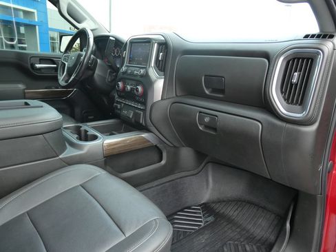 Used 2022 Chevrolet Silverado 1500 LT Trail Boss w/ LT Trail Boss Premium Package AWD/4WD image 15