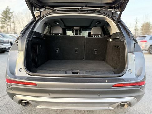 Used 2021 Lincoln Corsair AWD w/ Premium Package image 10