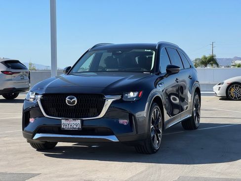 Used 2024 MAZDA CX-90 Plug-In Hybrid w/ Premium Pkg AWD/4WD image 5