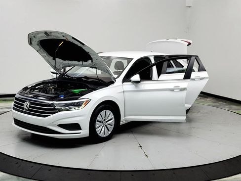 Used 2019 Volkswagen Jetta S FWD image 9