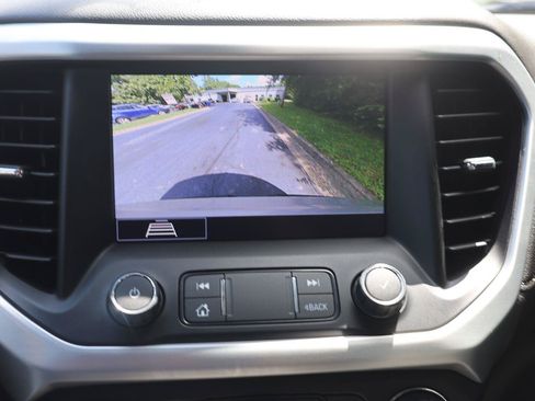Used 2020 GMC Acadia SLT w/ Driver Alert Package II FWD image 22