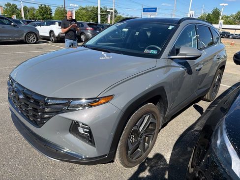 Certified 2024 Hyundai Tucson Limited AWD/4WD image 2