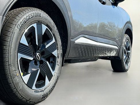 New 2026 Nissan Kicks SV w/ SV Premium Package image 13