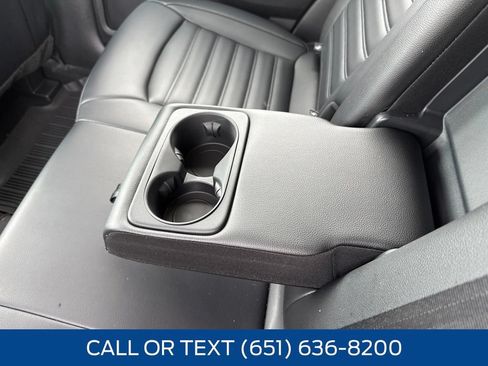 Used 2024 Ford Edge SEL w/ Convenience Package AWD/4WD image 32