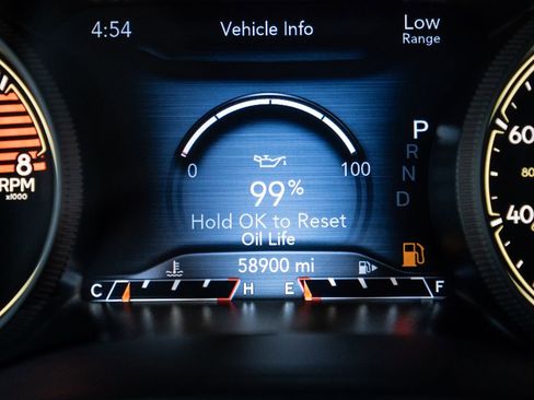 Used 2022 Jeep Cherokee Limited w/ Elite Package image 17