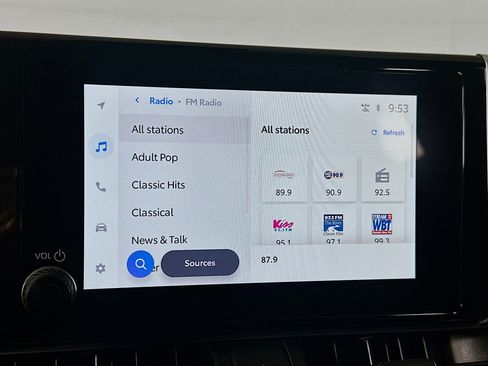 Used 2025 Toyota RAV4 XLE w/ Convenience Package image 21