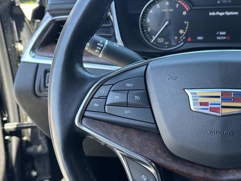 Used 2021 Cadillac XT5 Premium Luxury image 31