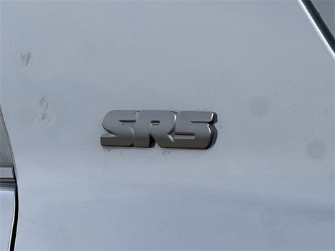 Used 2024 Toyota 4Runner SR5 Premium w/ Moonroof Package image 33