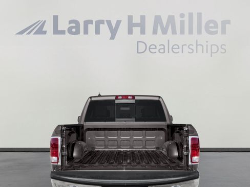 Used 2019 RAM 1500 Laramie w/ Convenience Group image 13