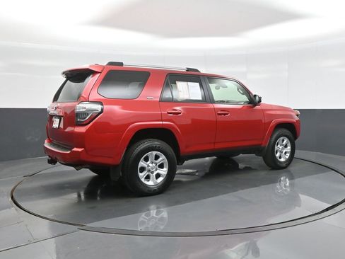 Certified 2024 Toyota 4Runner SR5 AWD/4WD image 7