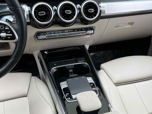 Used 2020 Mercedes-Benz GLB 250 4MATIC image 64