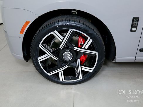 New 2027 Rolls-Royce Cullinan Black Badge AWD/4WD image 43