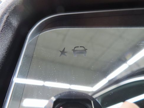 Used 2024 GMC Sierra 2500 Denali w/ Denali Reserve Package image 82