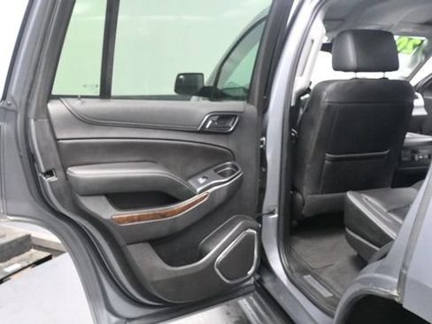 Used 2020 Chevrolet Tahoe LT AWD/4WD image 48