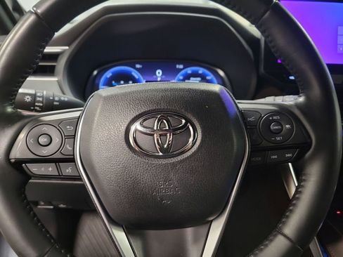 Used 2024 Toyota Venza Limited AWD/4WD image 18