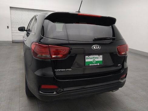 Used 2020 Kia Sorento LX FWD image 6