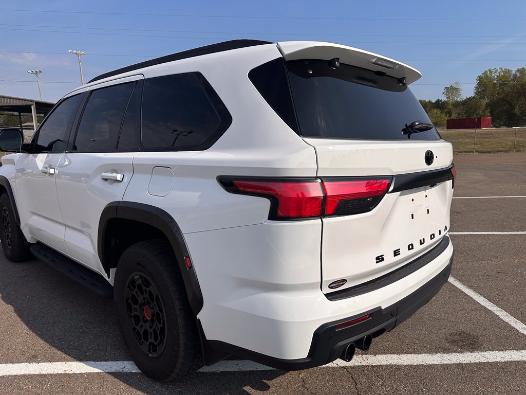 Used 2026 Toyota Sequoia TRD Pro AWD/4WD image 9