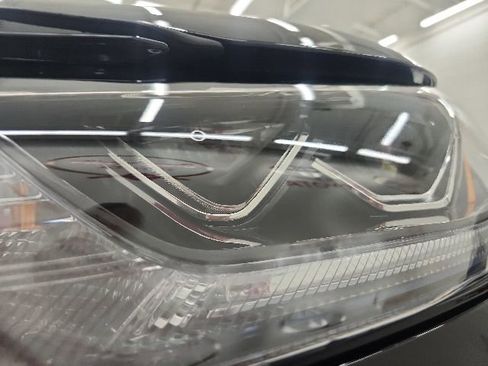 Used 2025 Toyota Highlander Limited AWD/4WD image 14