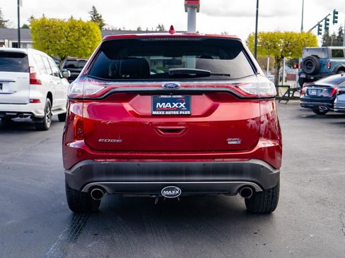 Used 2018 Ford Edge SEL w/ Equipment Group 201A image 11