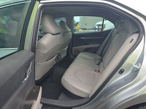 Used 2024 Toyota Camry SE w/ Audio Upgrade Package image 13