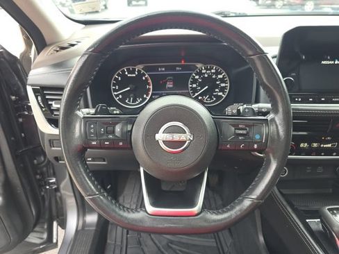 Used 2023 Nissan Rogue SL w/ SL Premium Package AWD/4WD image 18